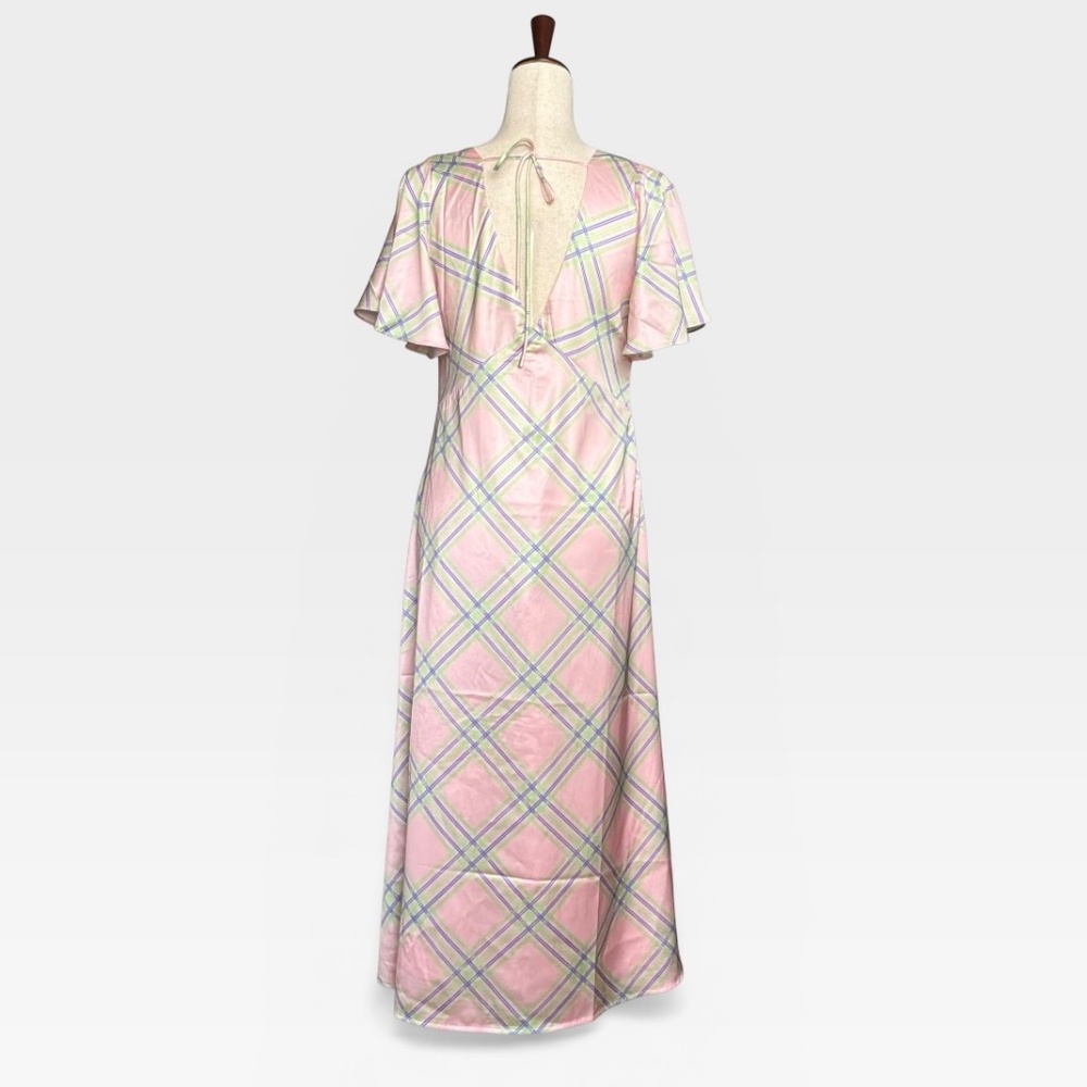 New Petal & Pup Dress Satin Pink Plaid Maxi Dress Size Medium - Picture 6 of 11